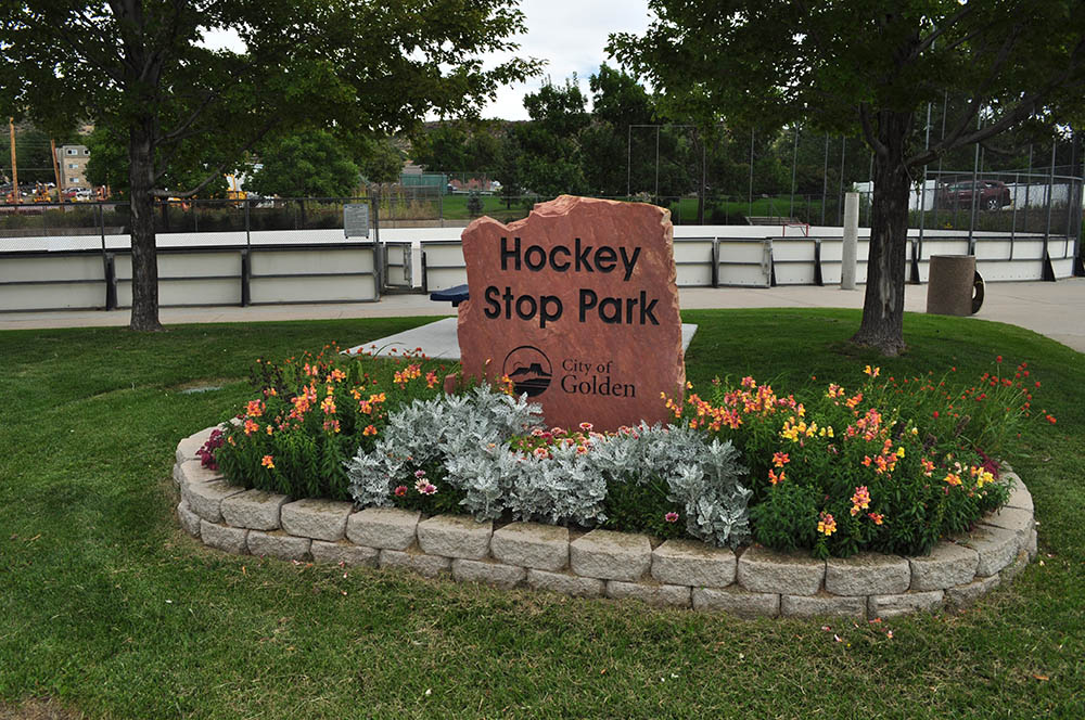Hockey Stop Park Sign